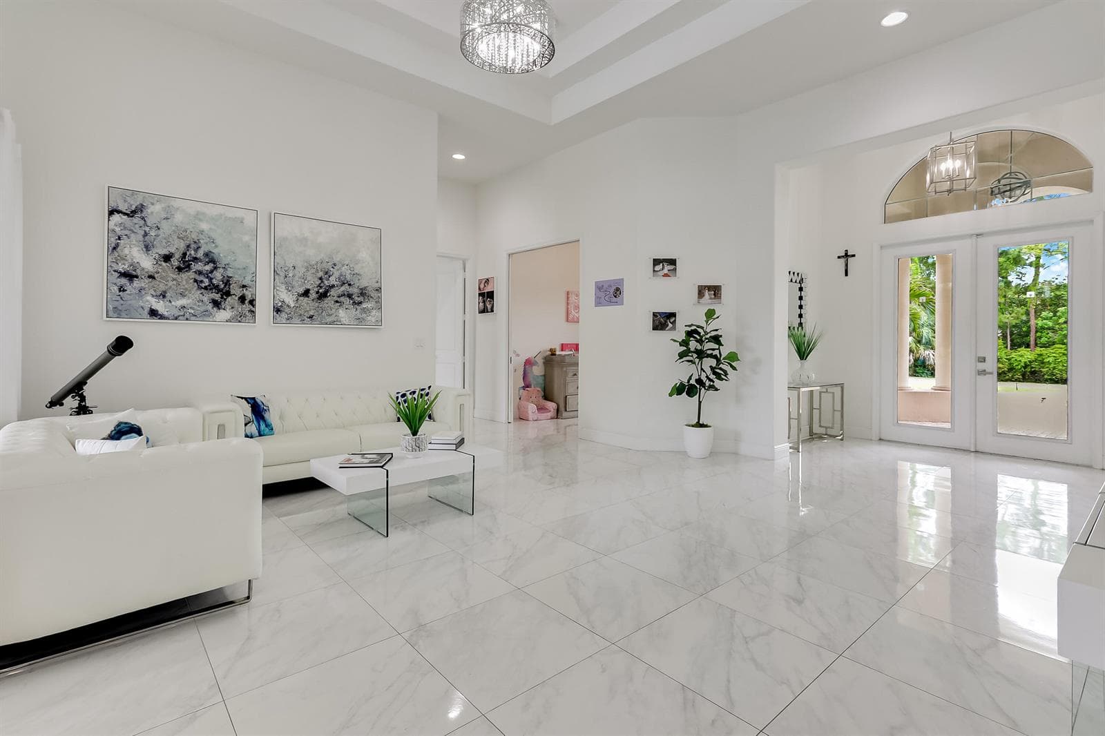 142 Brynhurst Court, West Palm Beach, FL 33413 photo 5