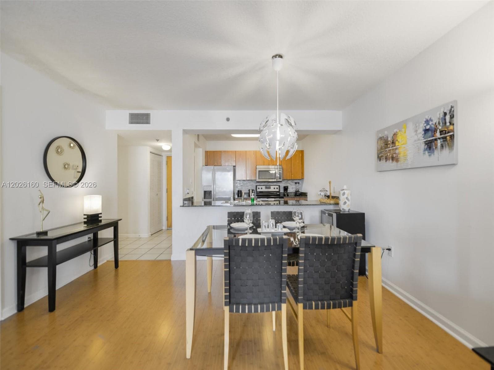 1200 Brickell Bay Dr # 2119, Miami, FL 33131 photo 3