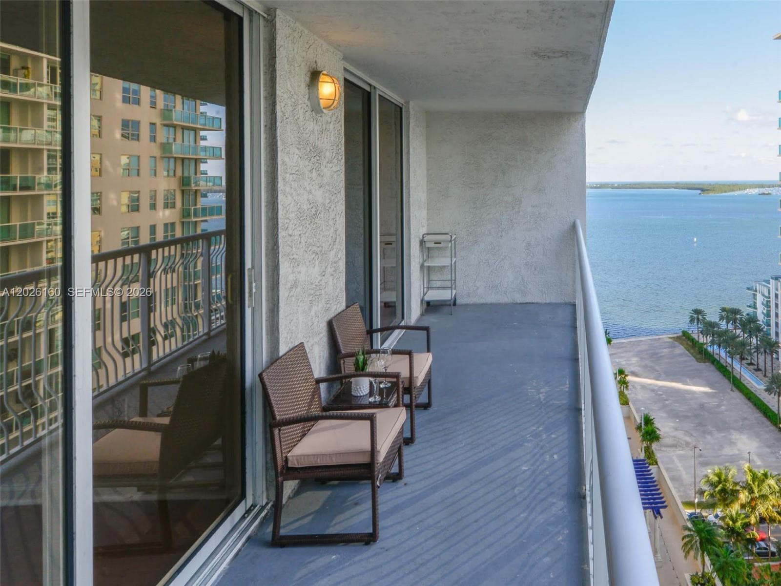 1200 Brickell Bay Dr # 2119, Miami, FL 33131 photo 4