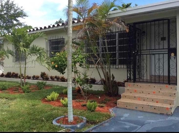 730 NE 139 ST, North Miami, FL 33161 photo 2