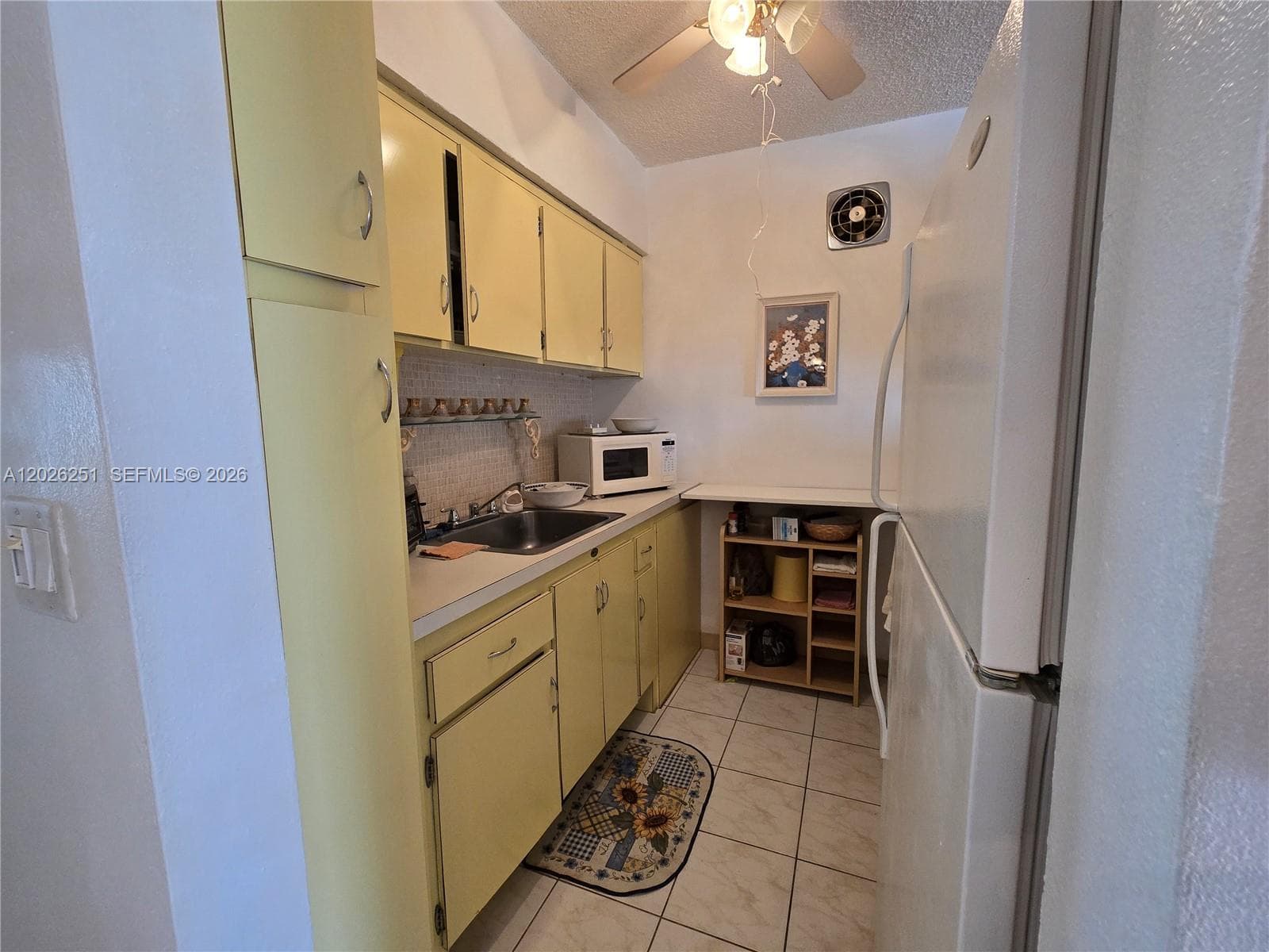 820 SW 11 Street # 4B, Hallandale Beach, FL 33009 photo 4