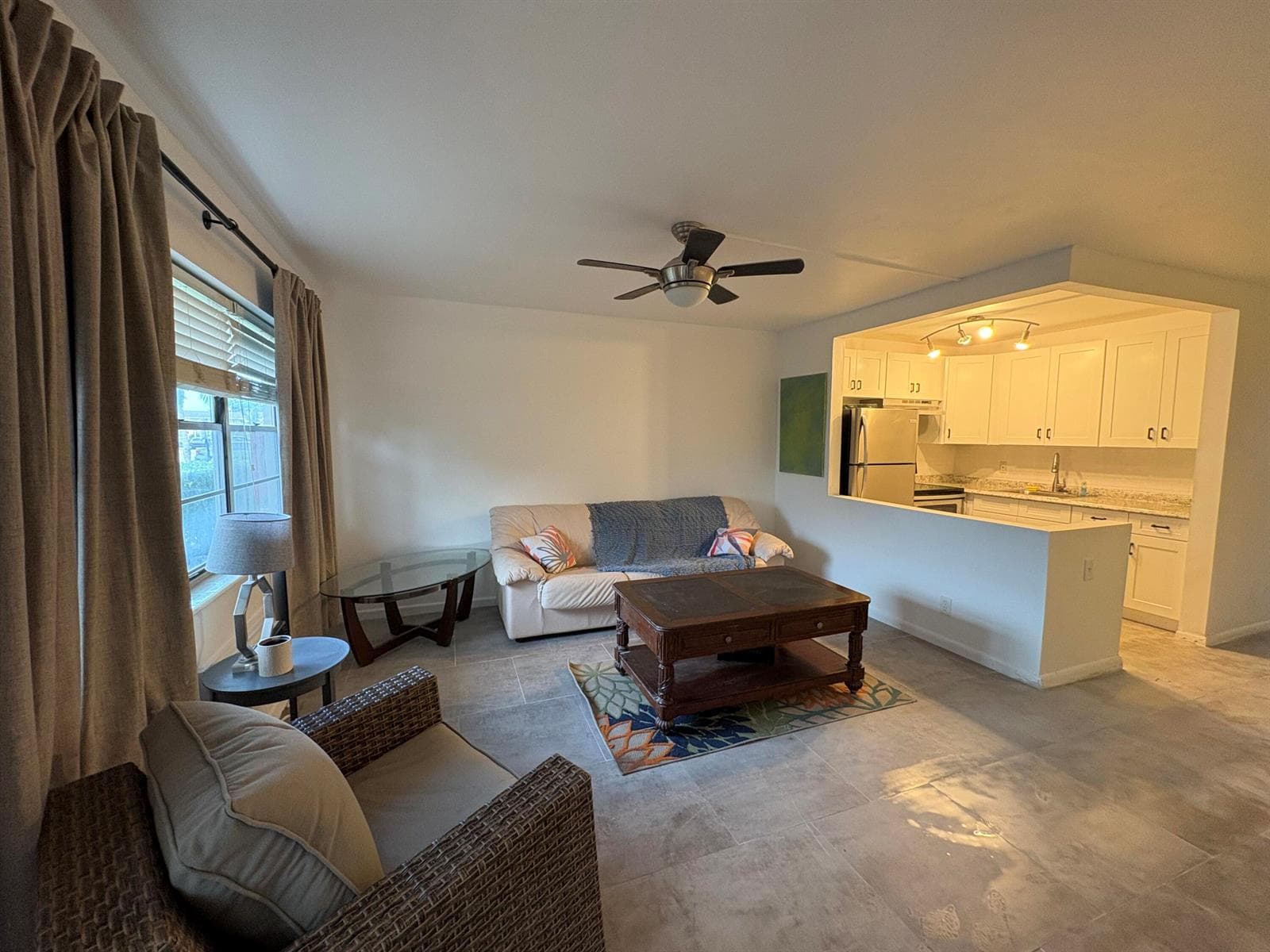 2 Kent A, West Palm Beach, FL 33417 photo 3