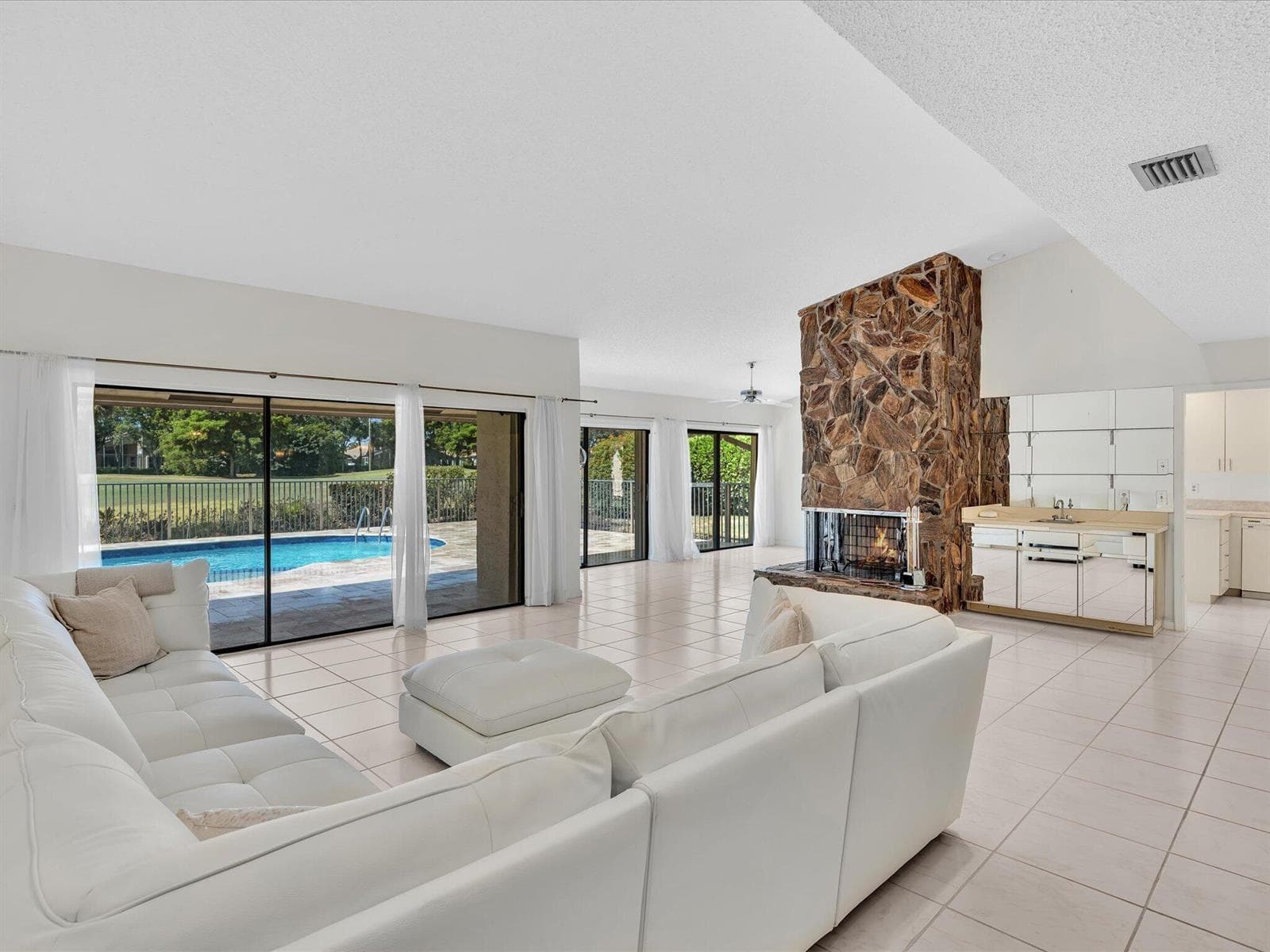 5302 Piping Rock Drive, Boynton Beach, FL 33437 photo 5