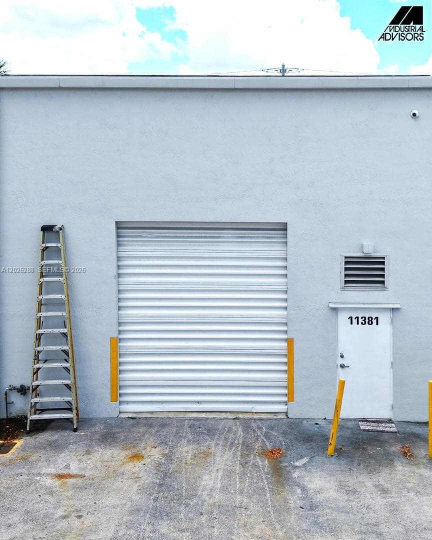 11381 NW 122nd St # 10, Medley, FL 33178 photo 3