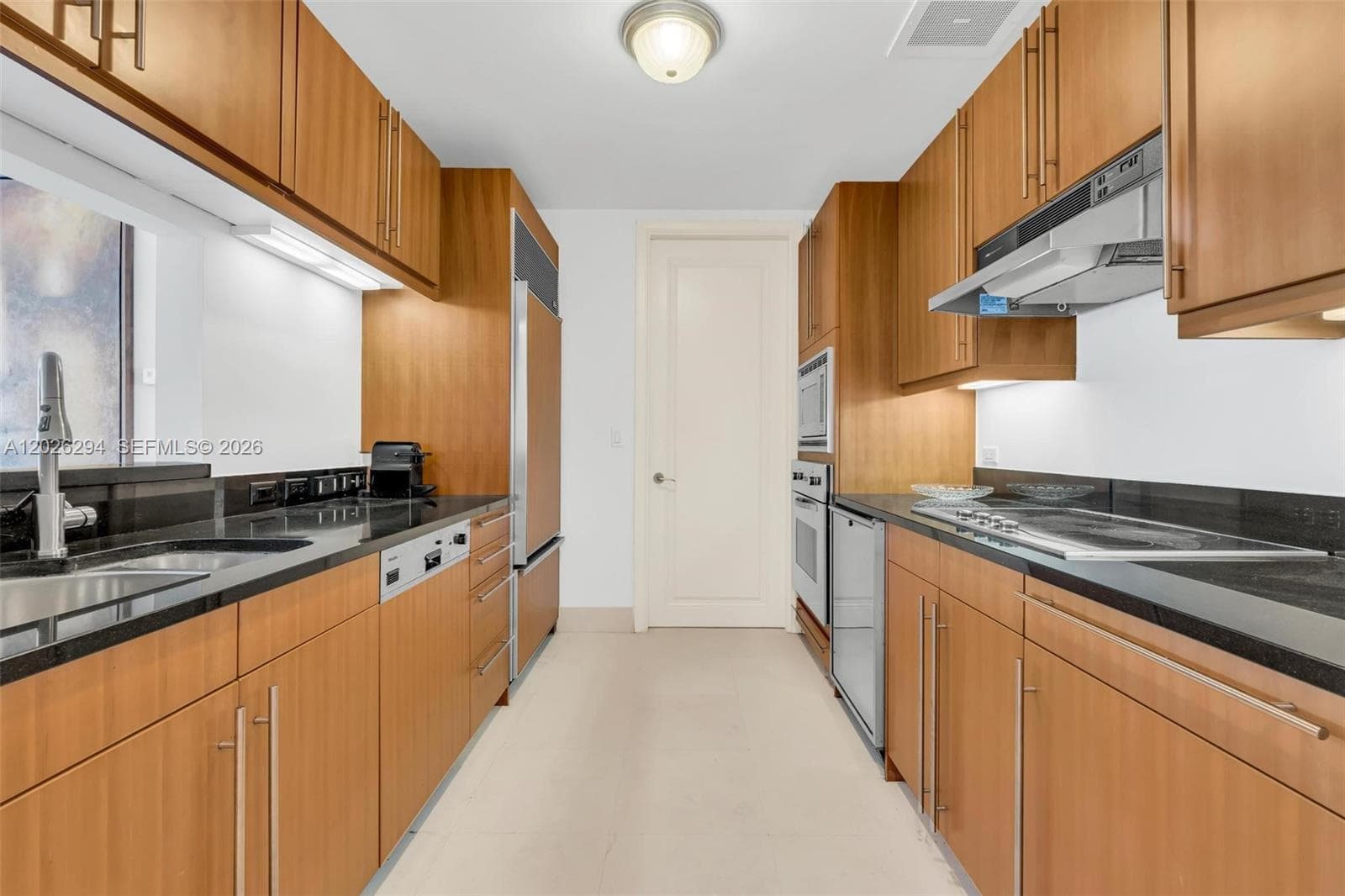 1425 Brickell Ave # 51A, Miami, FL 33131 photo 5