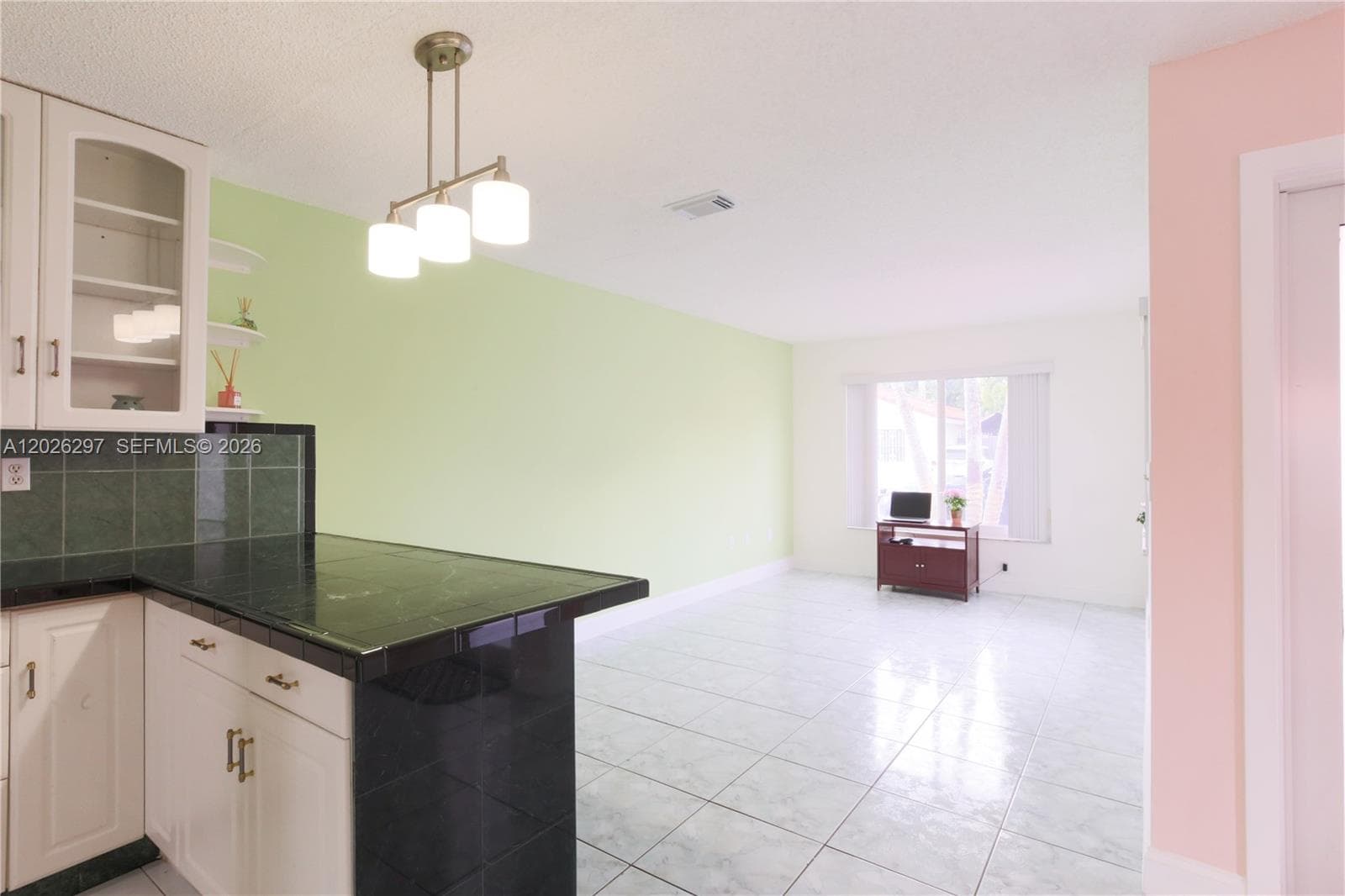601 SW 116th ct, Sweetwater, FL 33174 photo 5