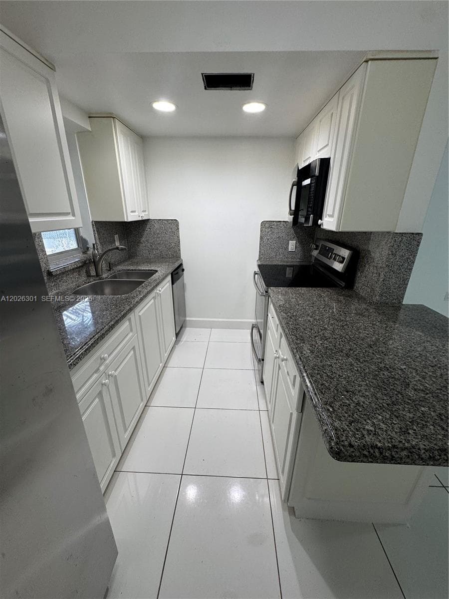 10281 E Bay Harbor Dr # A3, Bay Harbor Islands, FL 33154 photo 4