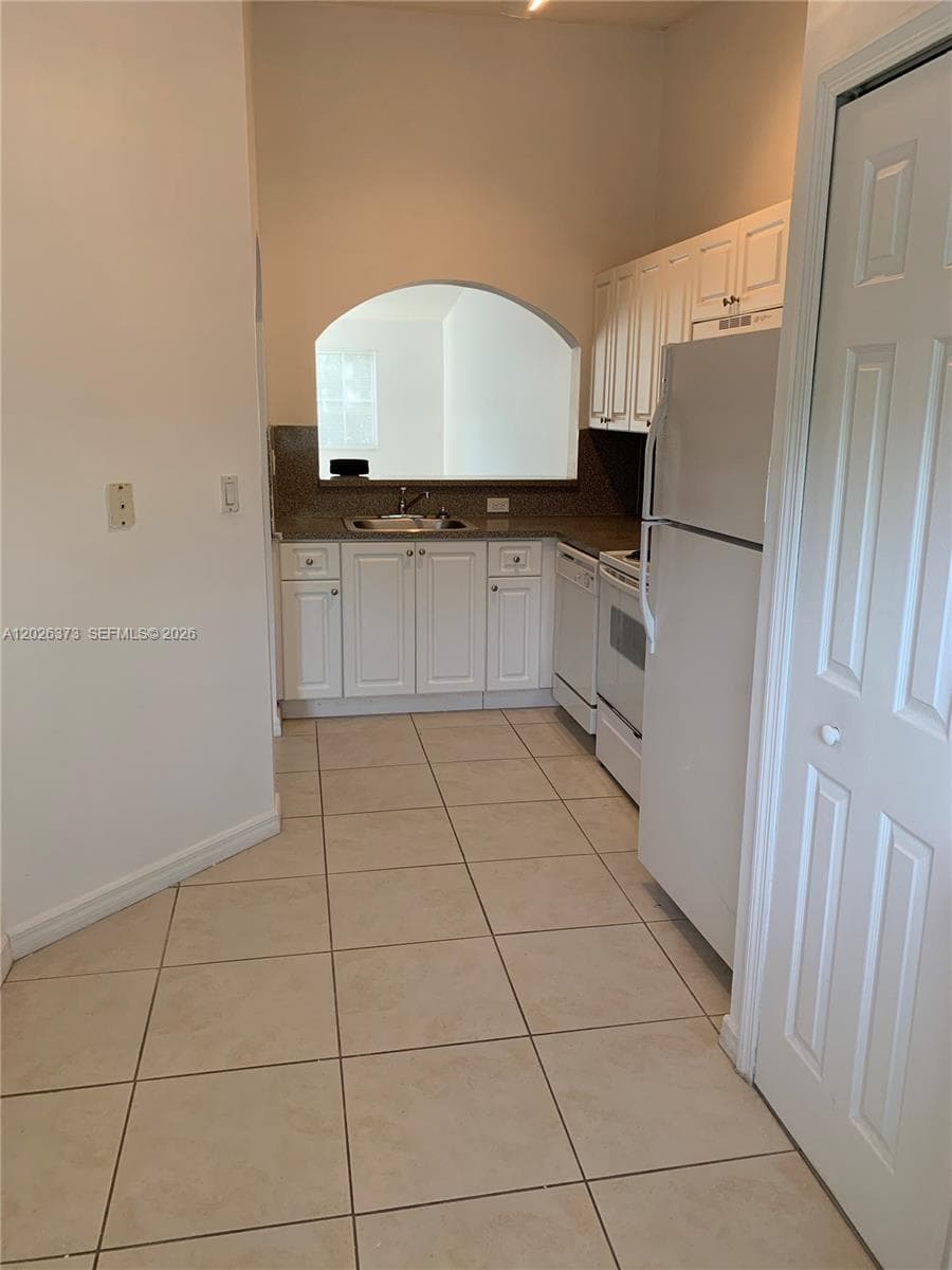 2931 SE 13th Ave # 202-47, Homestead, FL 33035 photo 2