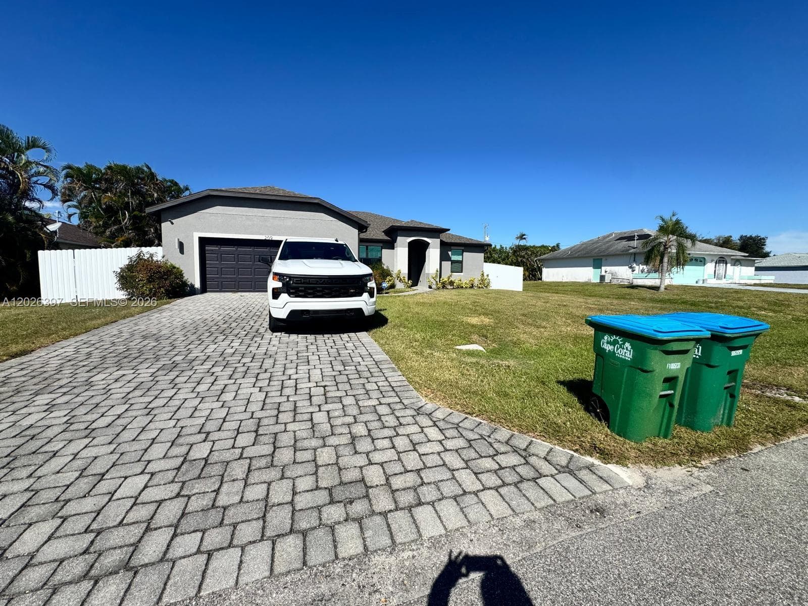 209 SE 26th Ter, Cape Coral, FL 33904 photo 4