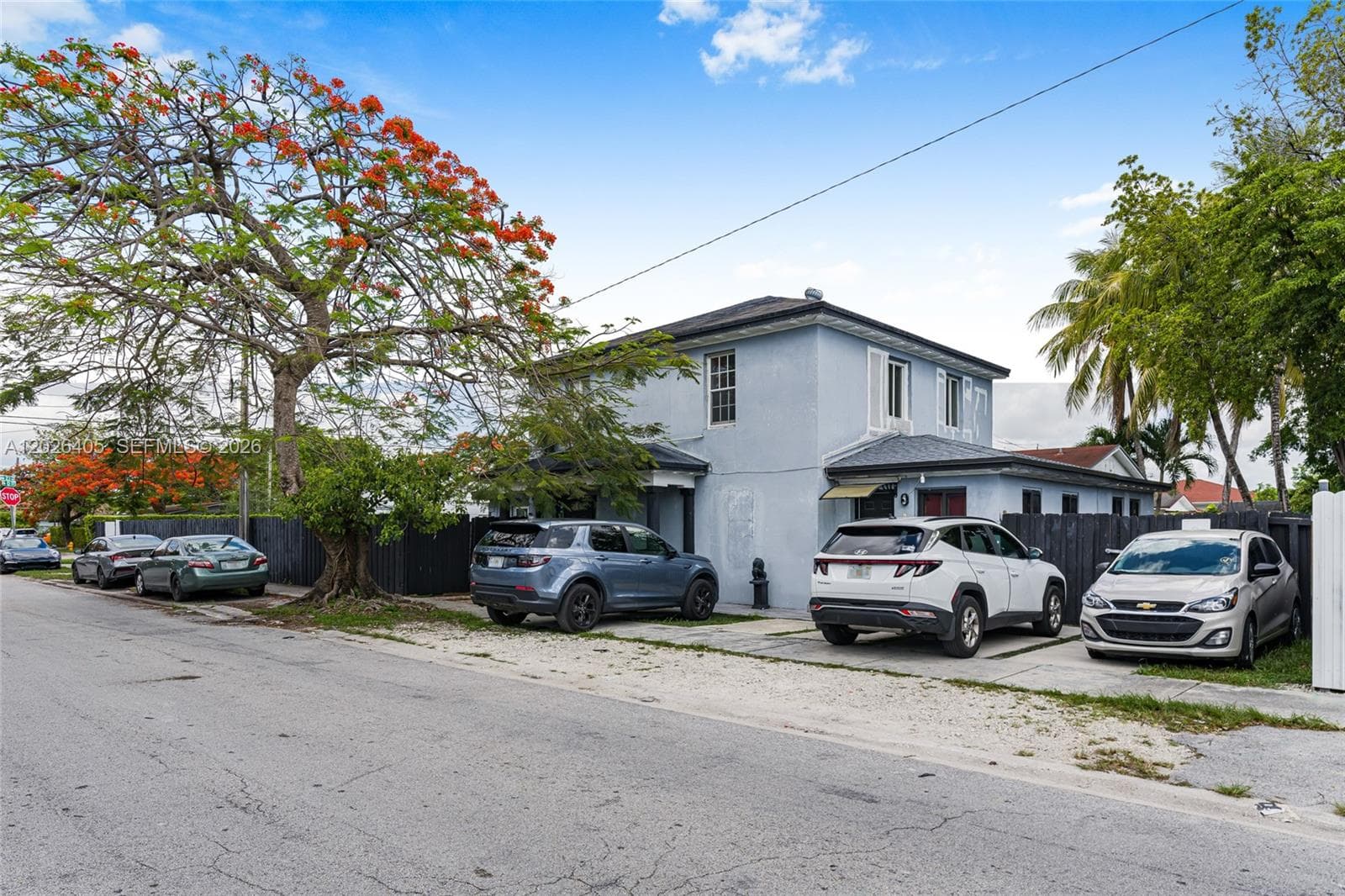 2275 NW 30th St, Miami, FL 33142 photo 2