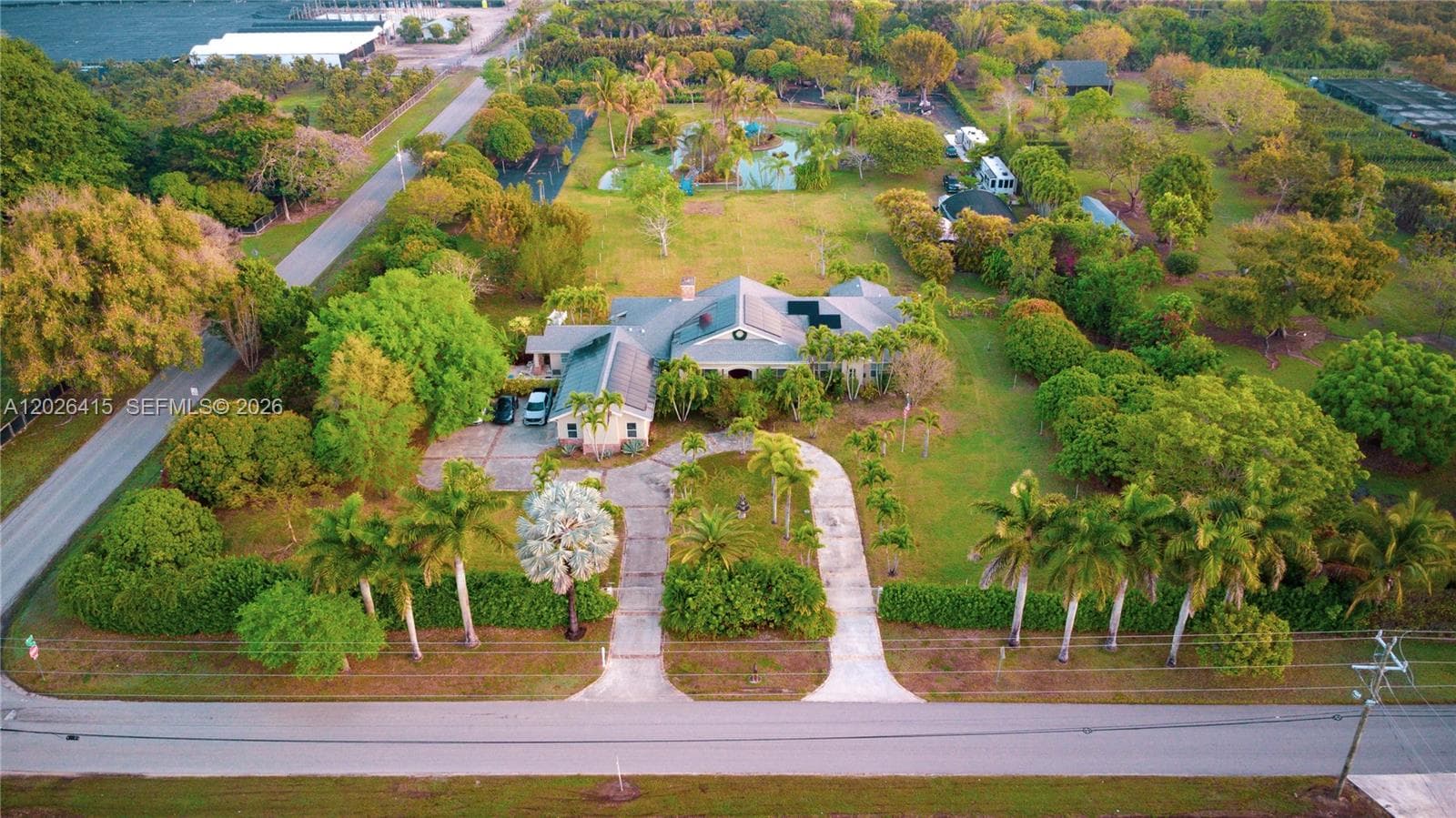 20175 SW 256th St, Homestead, FL 33031 photo 2