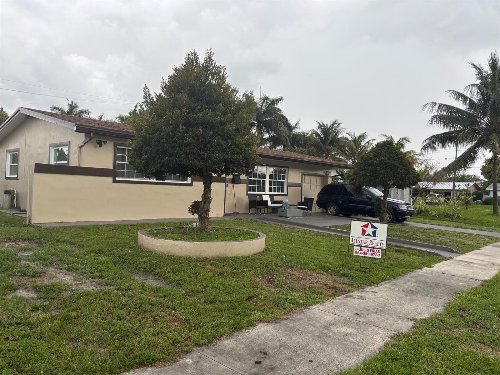 7160 NW 24th Street NW, Sunrise, FL 33313 photo 2