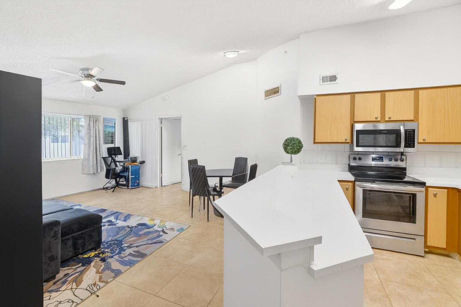 2550 SW 18th Terrace # 2005, Fort Lauderdale, FL 33315 photo 2