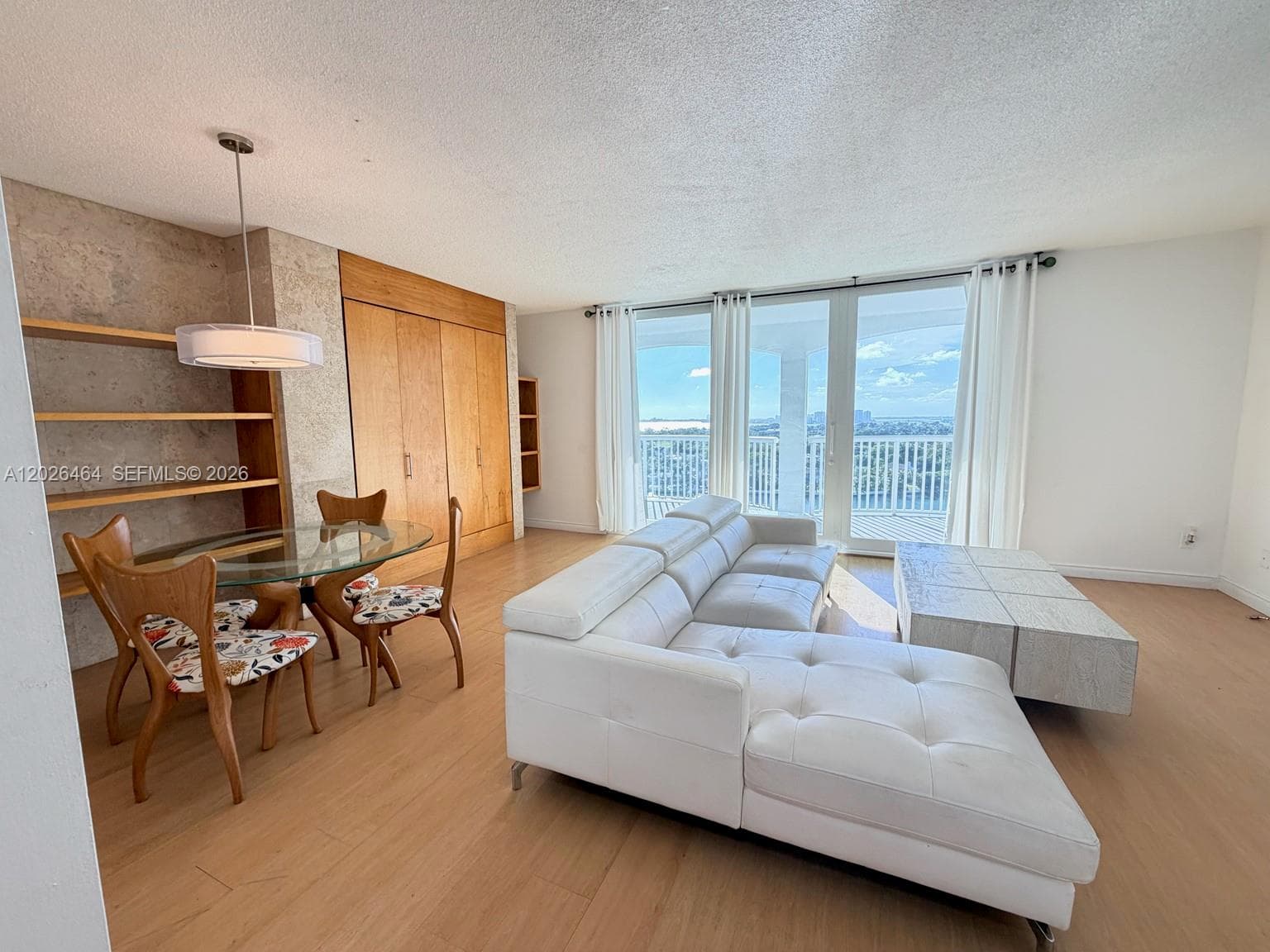 5401 Collins Ave # 1022, Miami Beach, FL 33140 photo 3