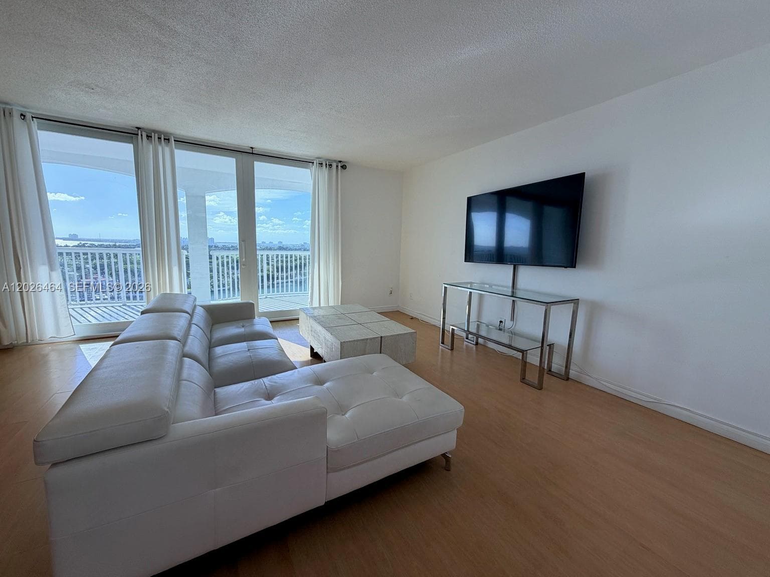 5401 Collins Ave # 1022, Miami Beach, FL 33140 photo 4