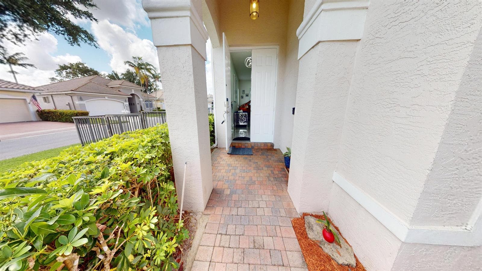 8586 White Cay, West Palm Beach, FL 33411 photo 2