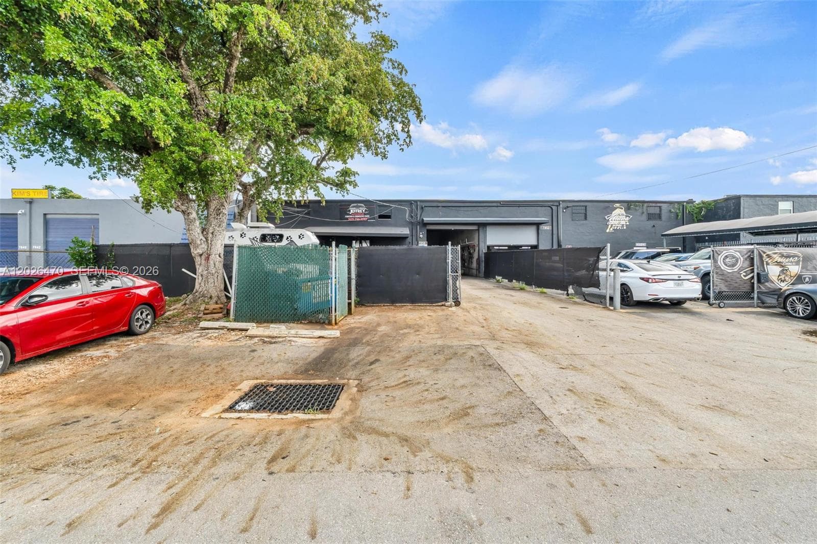7850 NW 56th St, Doral, FL 33166 photo 2