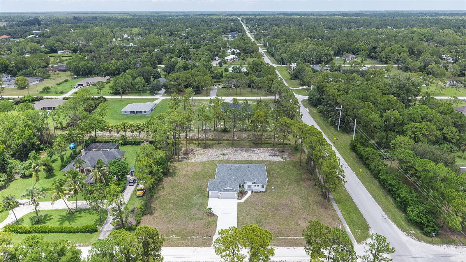 17521 N 76th St Street N, FL 33470 photo 3