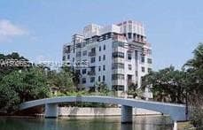 2421 Lake Pancoast Dr # 3B, Miami Beach, FL 33140 photo 2