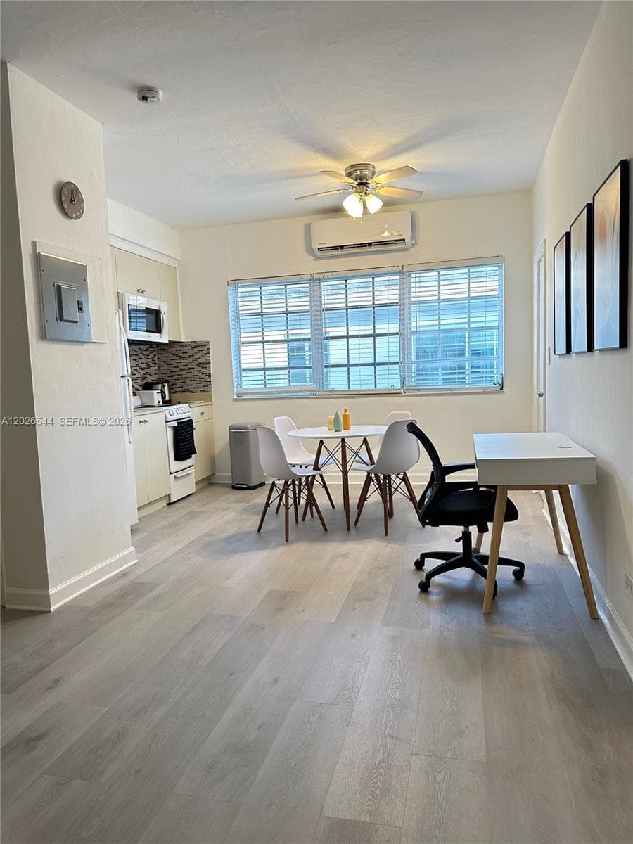 836 10th St # 7, Miami Beach, FL 33139 photo 2