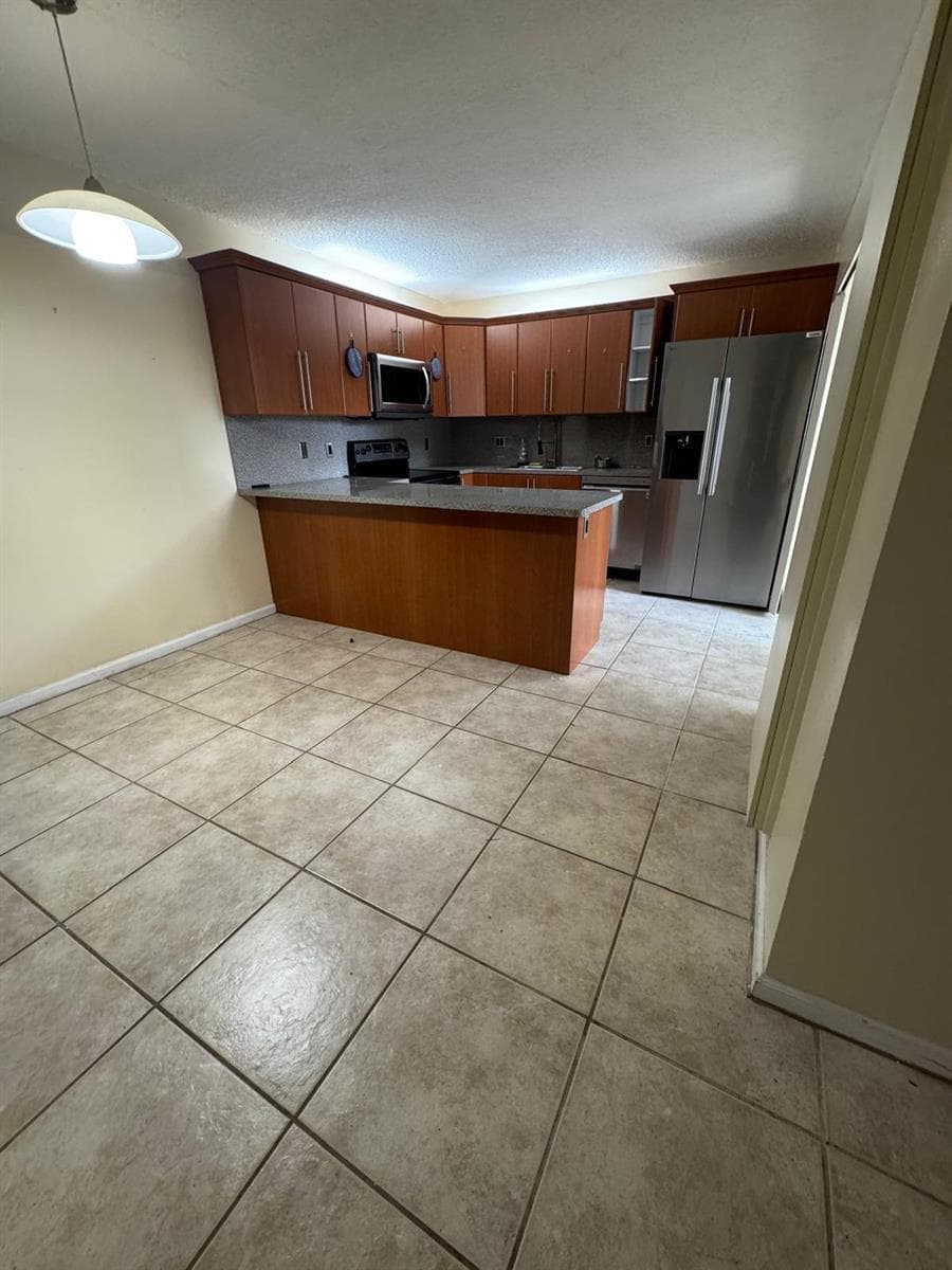 730 NW 98th Circle, Plantation, FL 33324 photo 3