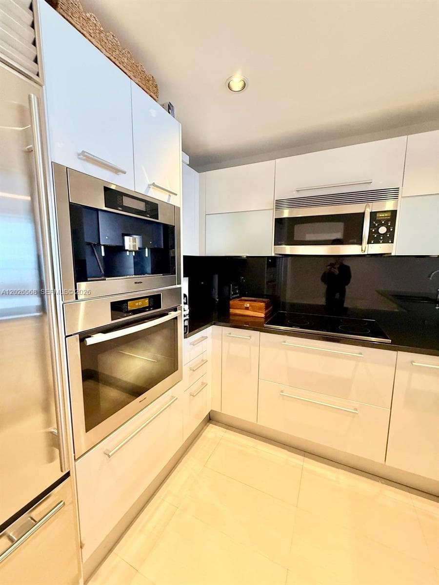 17121 Collins Ave # 1207, Sunny Isles Beach, FL 33160 photo 5