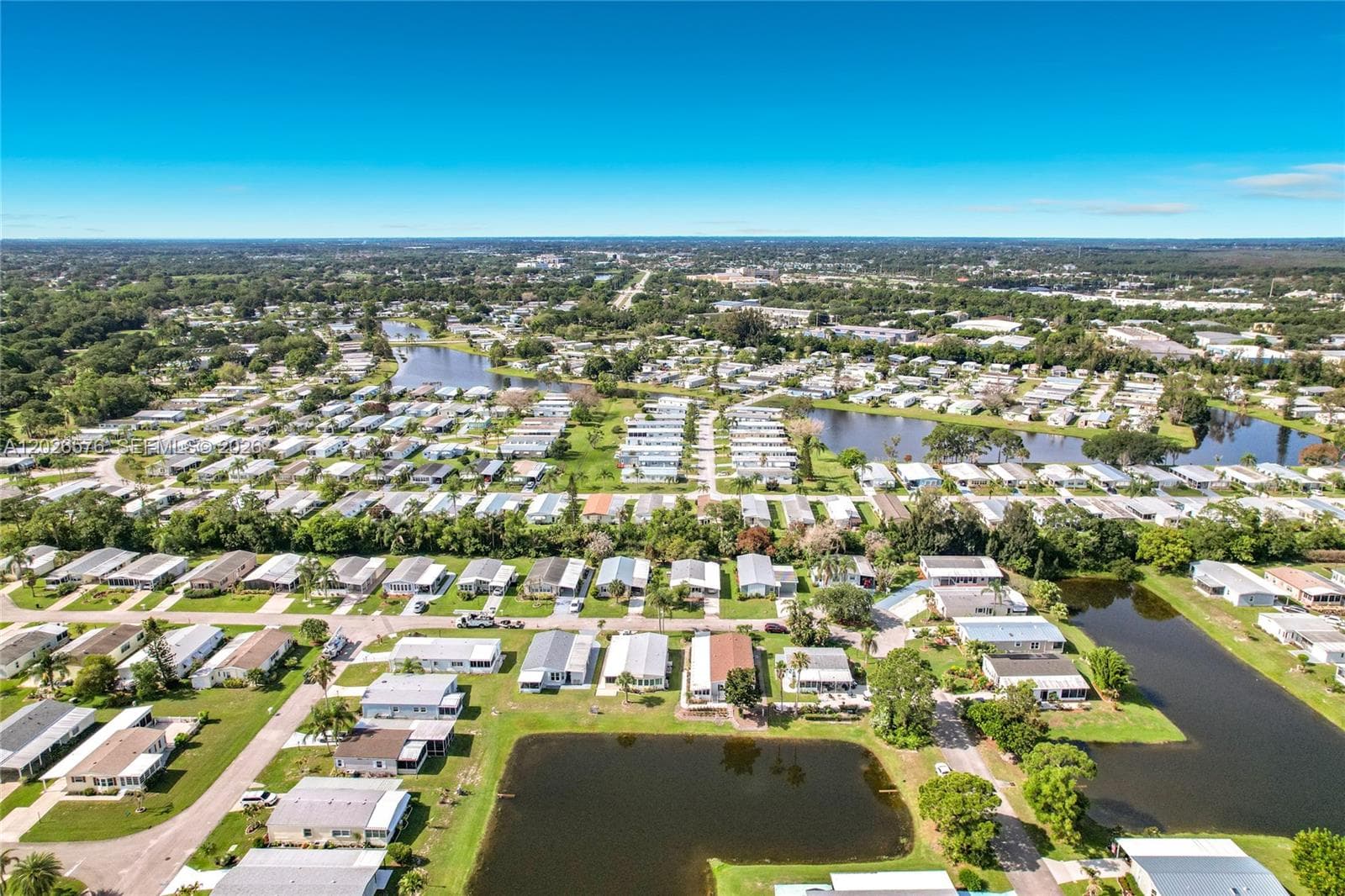 8227 Cinnamon Ln, Port St. Lucie, FL 34952 photo 2