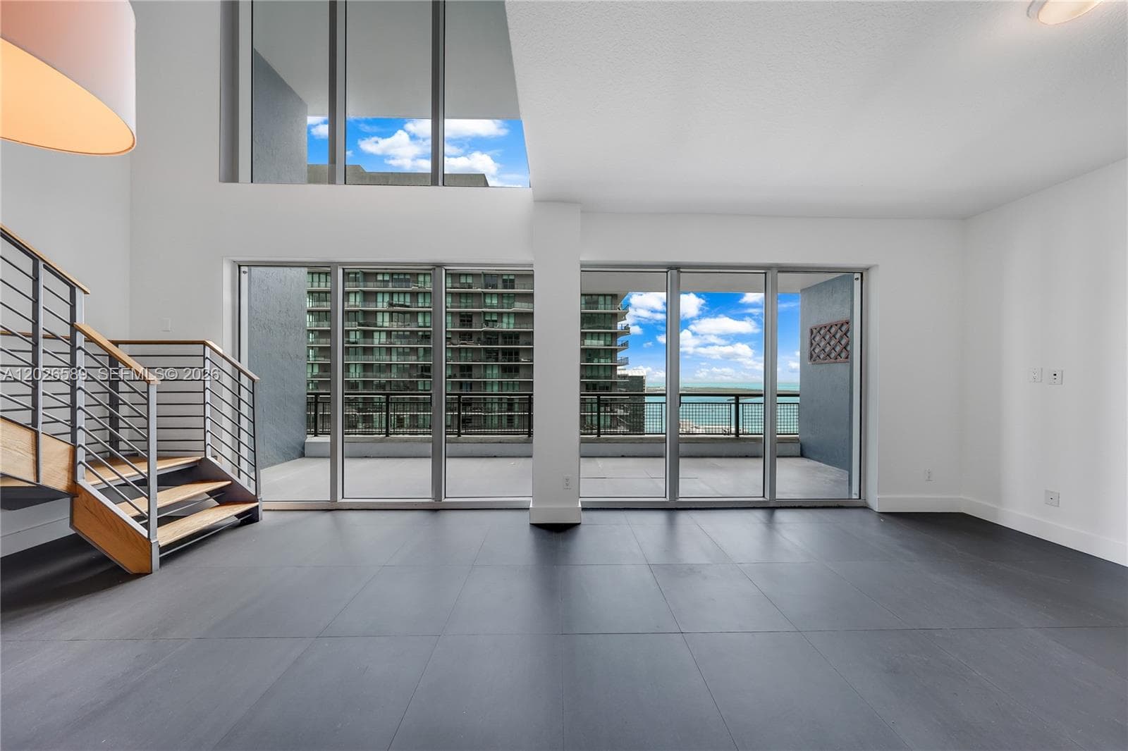 60 SW 13th St # 4404, Miami, FL 33130 photo 5