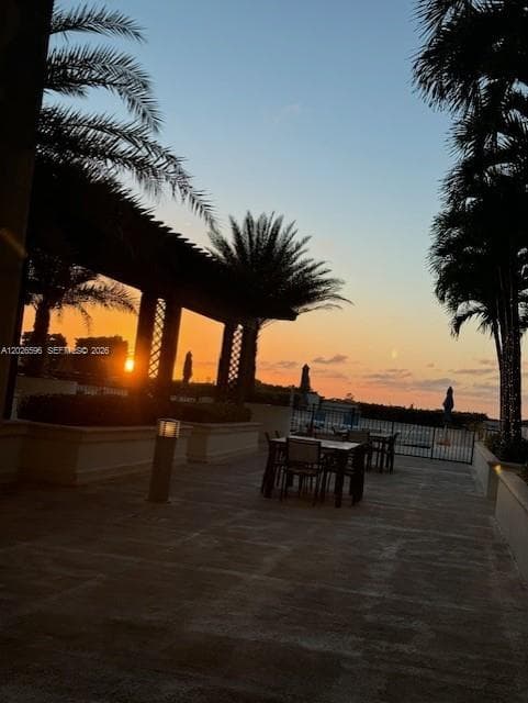 1300 Ponce De Leon Blvd # 702, Coral Gables, FL 33134 photo 2