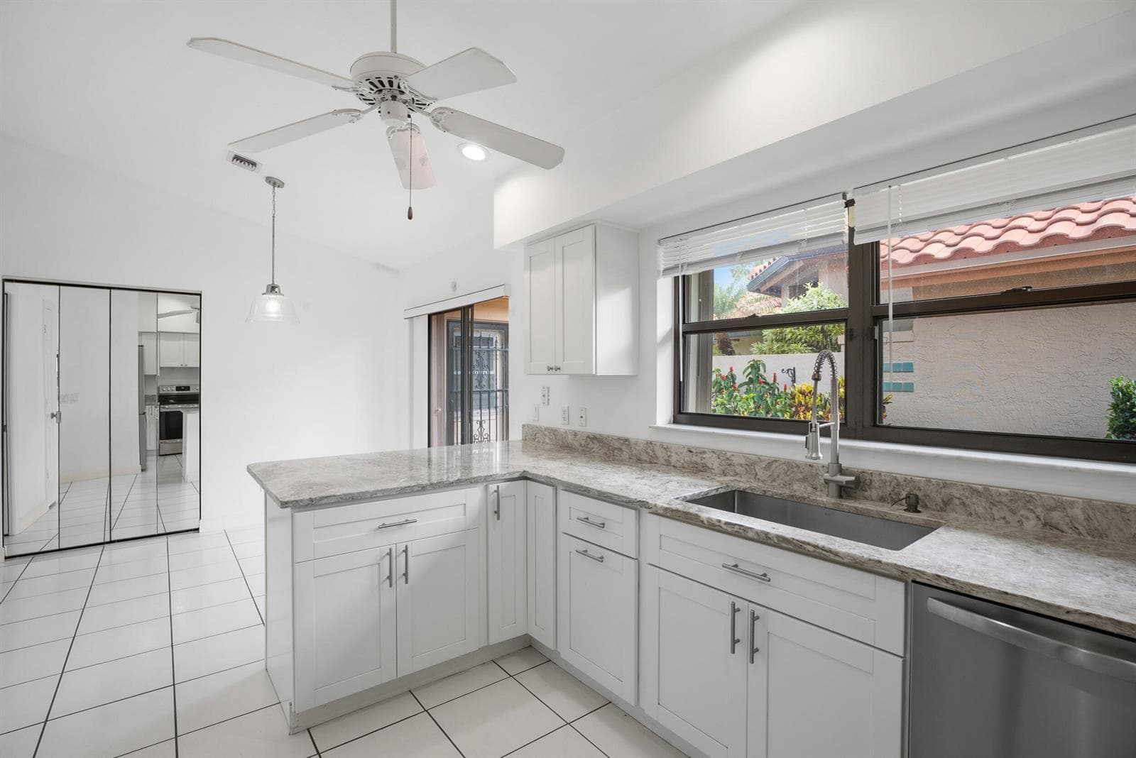 2735 SW Mariposa Circle, Palm City, FL 34990 photo 4