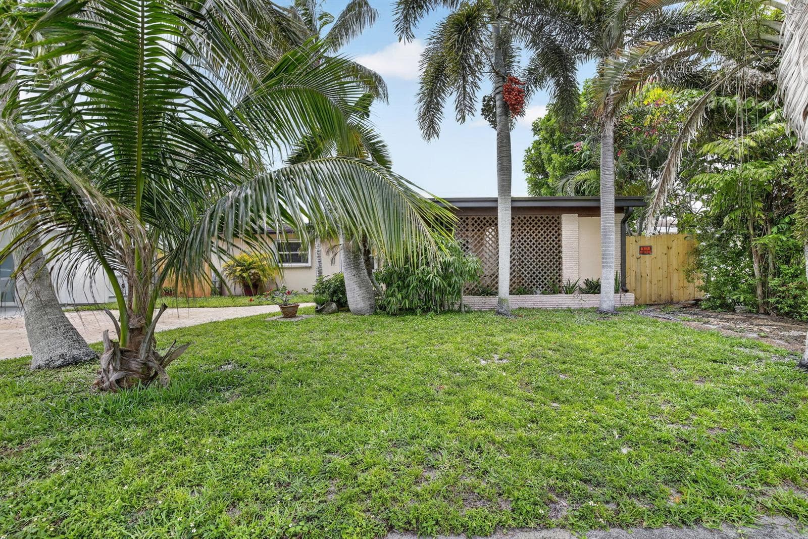 7140 Meade Street, Hollywood, FL 33024 photo 2