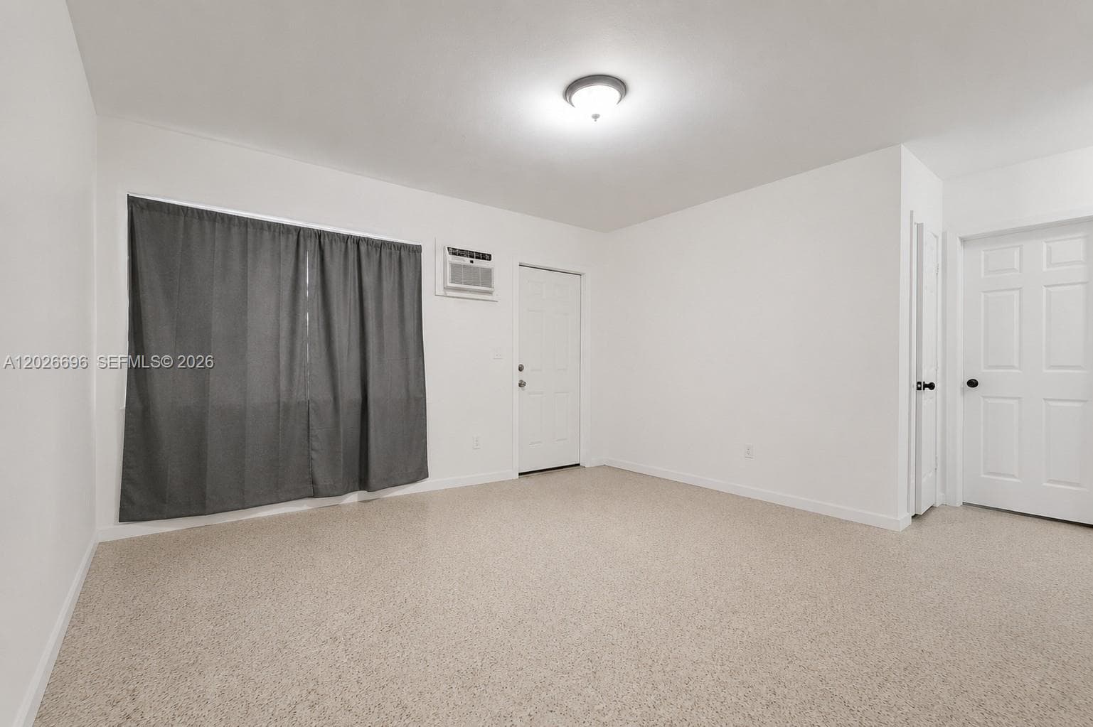 69 NW 5th St, Homestead, FL 33030 photo 4
