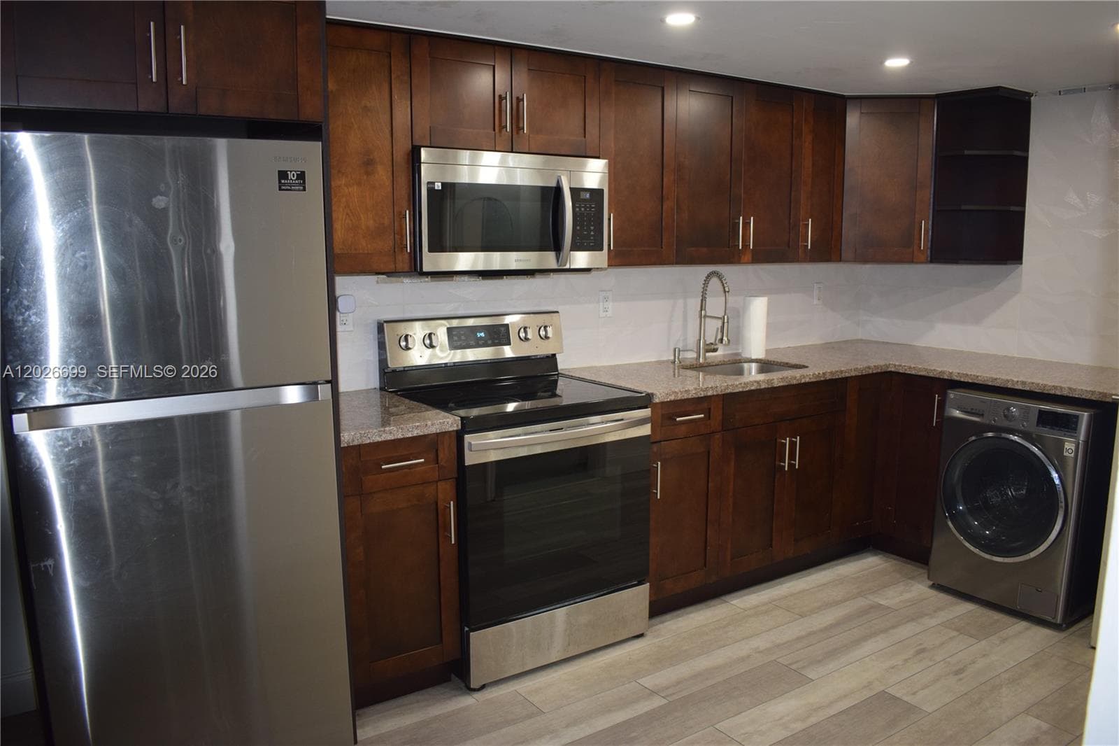777 SW 9th Ave # 420, Miami, FL 33130 photo 2