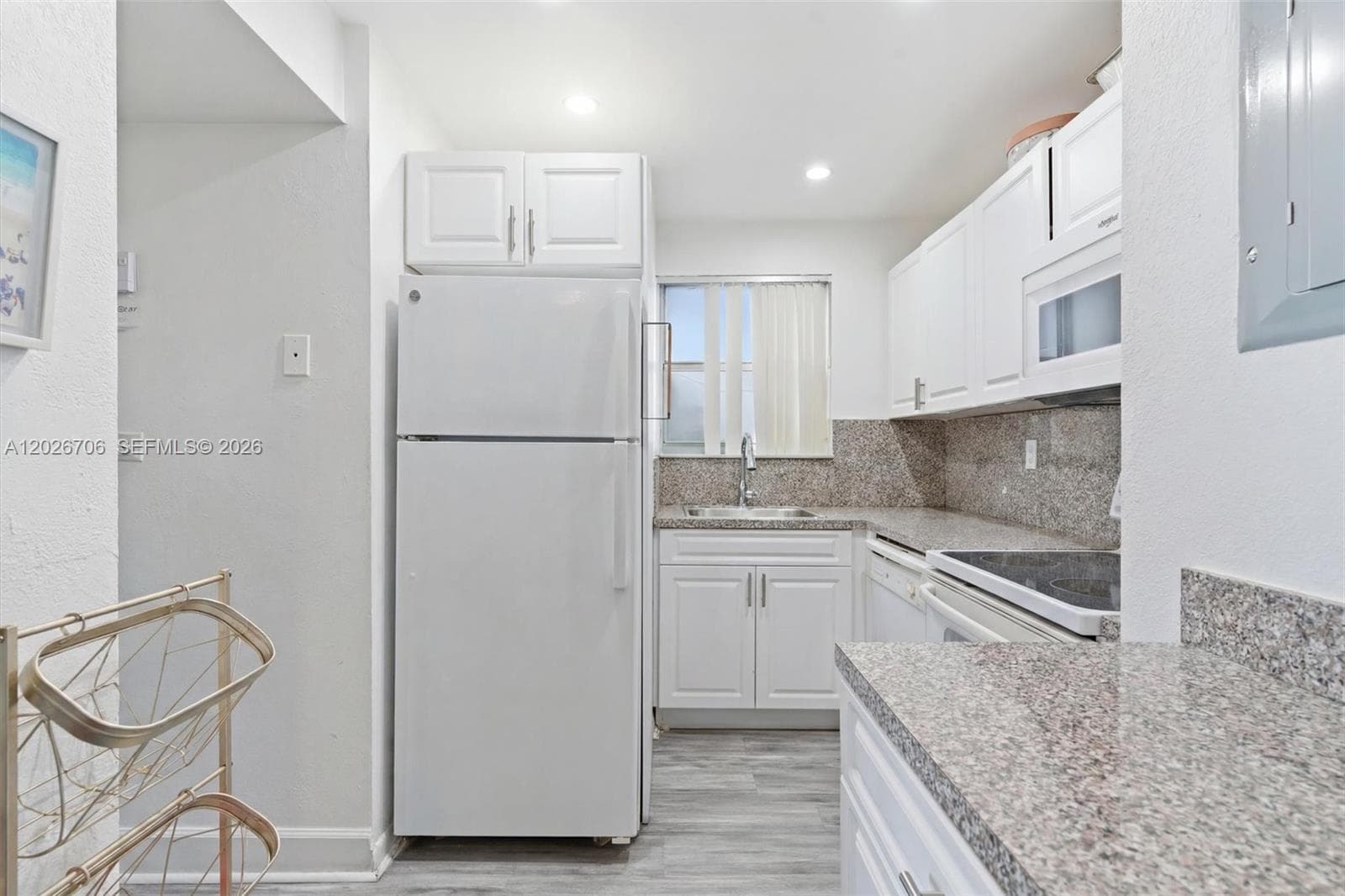210 Fontainebleau Blvd # 402, Miami, FL 33172 photo 4