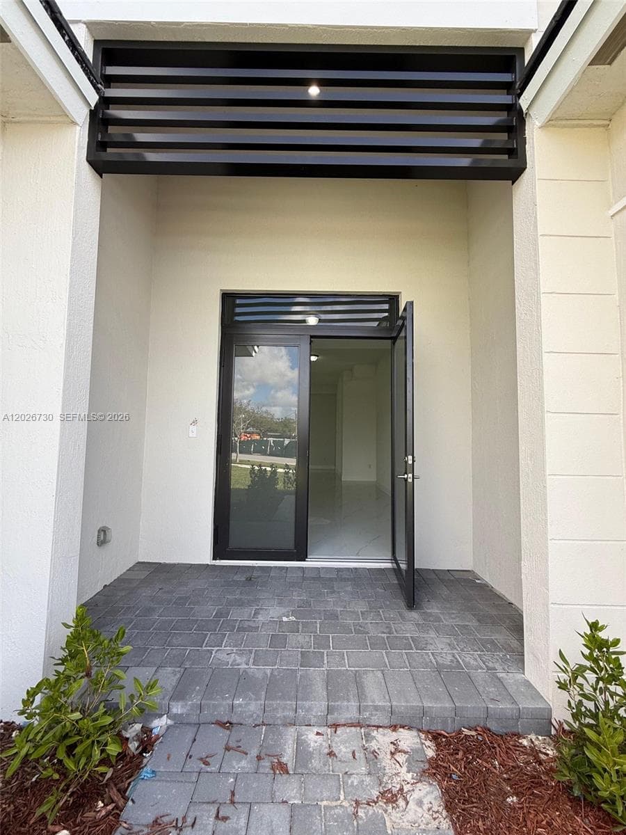 9630 SW 208th Ter, Cutler Bay, FL 33189 photo 4