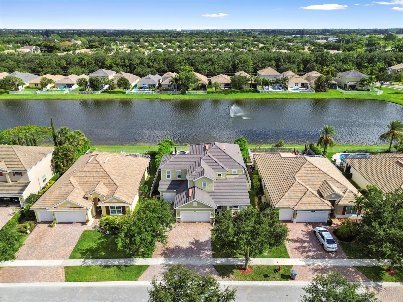 9526 Wrangler Drive, Lake Worth, FL 33467 photo 2