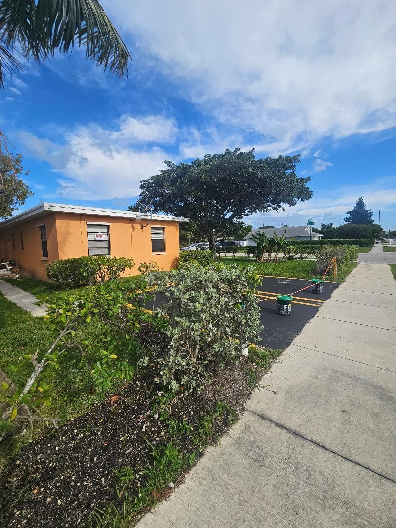 800 NW 1st Street, Delray Beach, FL 33444 photo 3