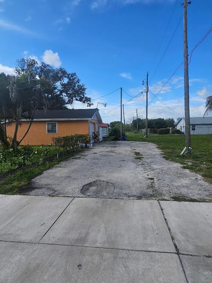 800 NW 1st Street, Delray Beach, FL 33444 photo 4