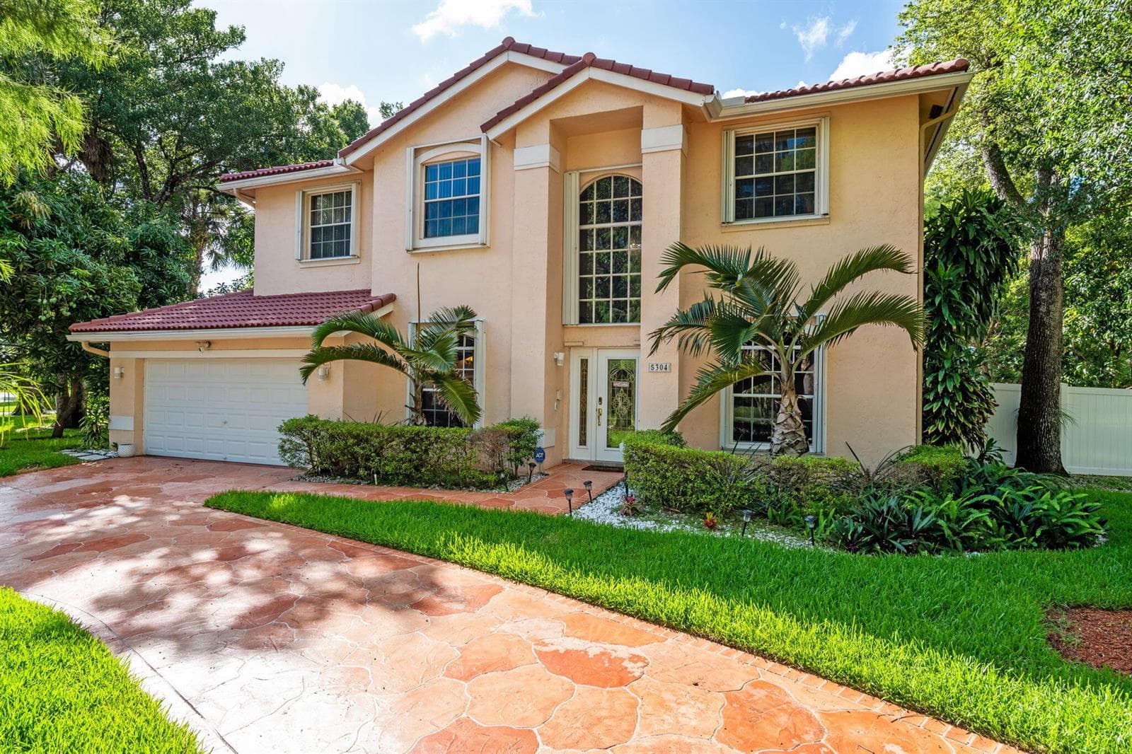 5304 NW 66th Avenue, Lauderhill, FL 33319 photo 3