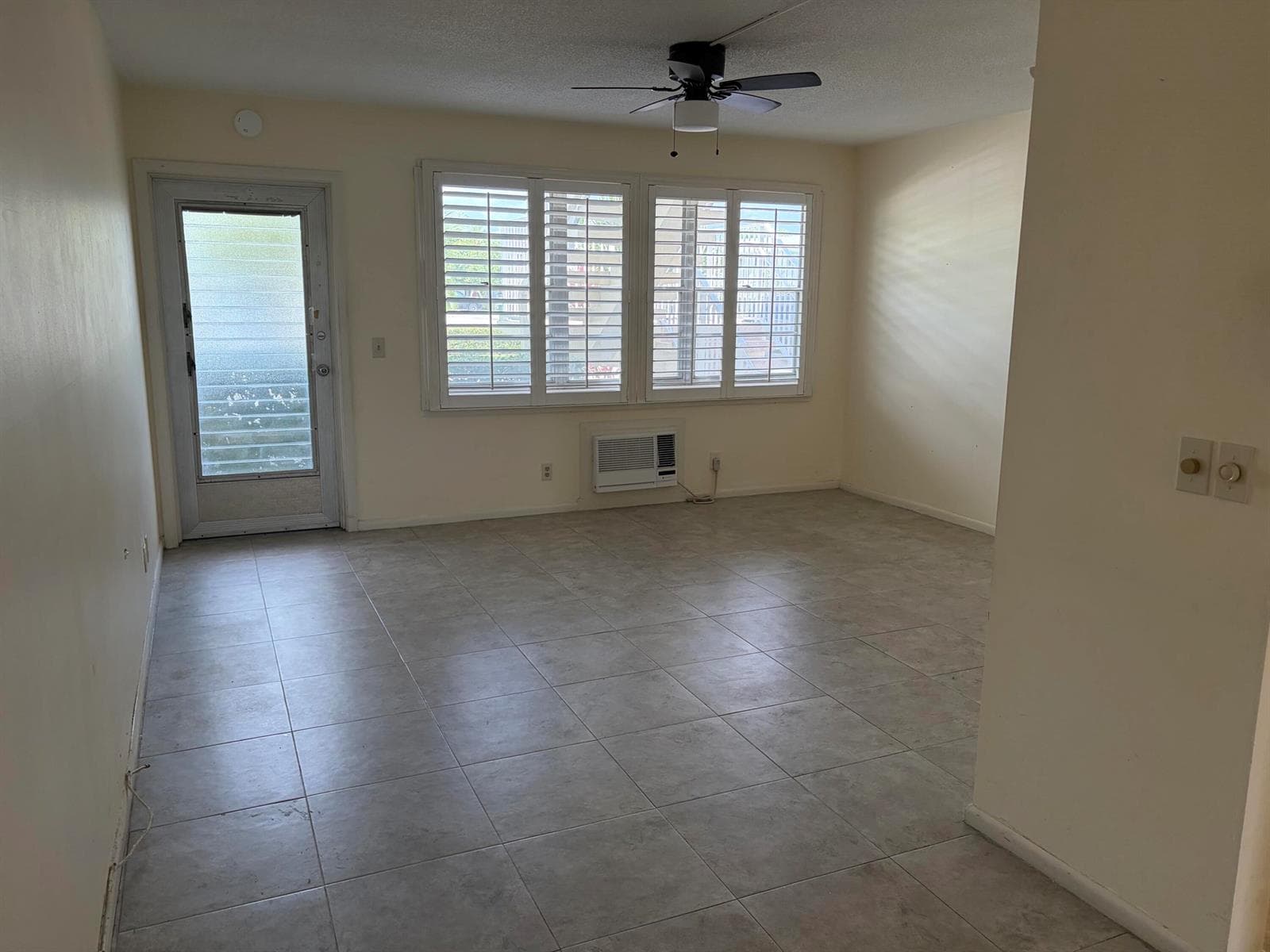 220 Berkshire K # 220, West Palm Beach, FL 33417 photo 3