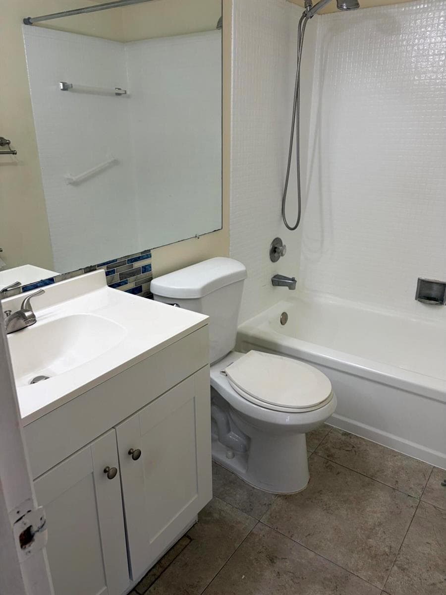 220 Berkshire K # 220, West Palm Beach, FL 33417 photo 5