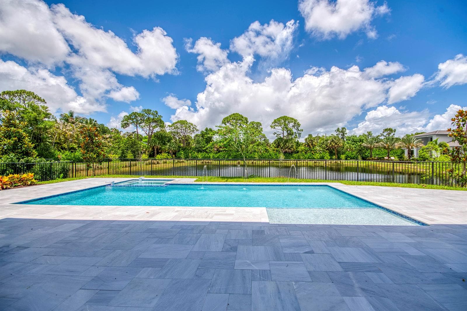 18409 Symphony Court, Jupiter, FL 33458 photo 4
