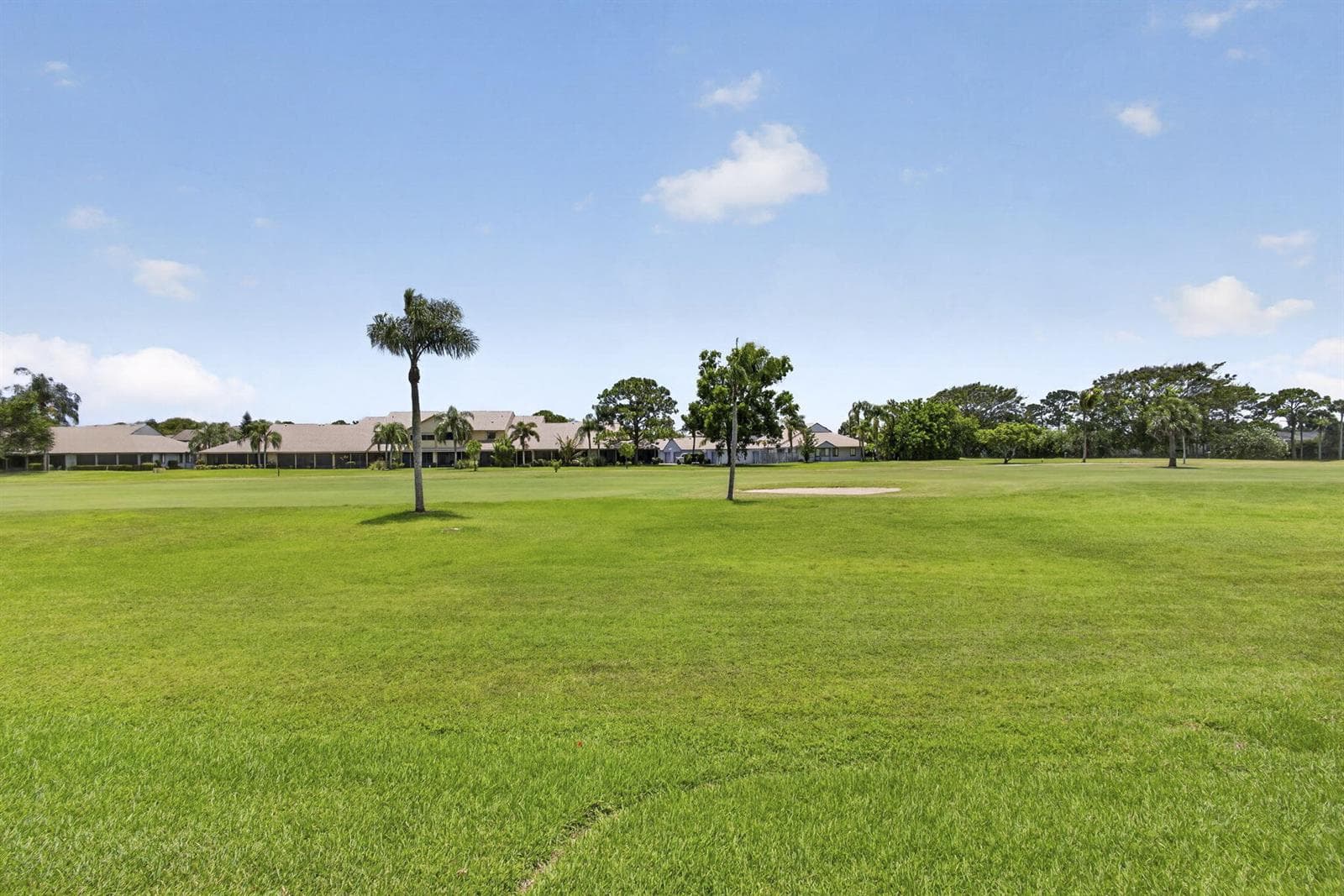 5954 SE Franklin Place, Hobe Sound, FL 33455 photo 3