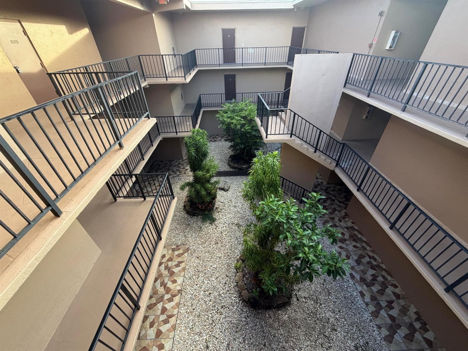 4040 N Hills Drive # 35, Hollywood, FL 33021 photo 3