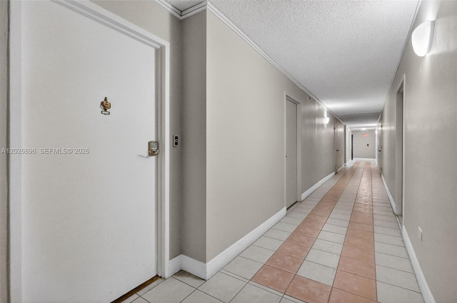 7135 Collins Ave # 1124, Miami Beach, FL 33141 photo 3