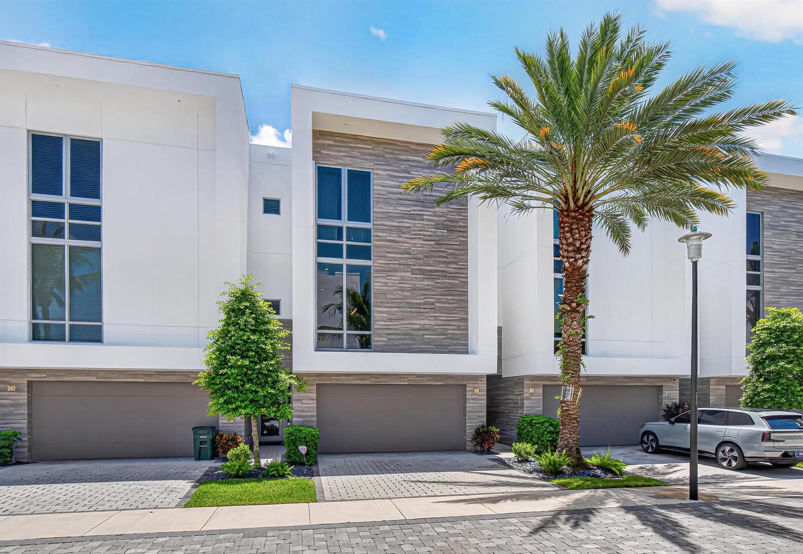 4130 NW 17th Avenue, Boca Raton, FL 33431 photo 2