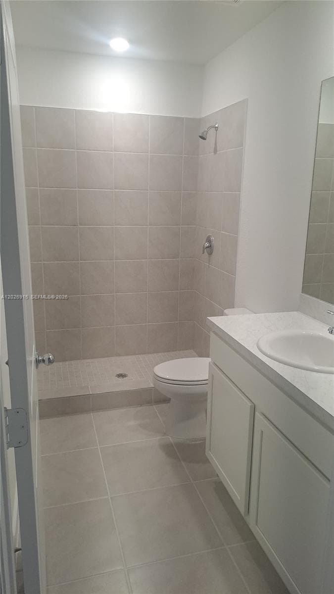 408 NE 1st Dr, Florida City, FL 33034 photo 2