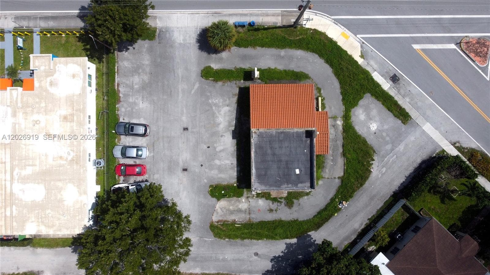 14100 W Dixie Hwy, North Miami, FL 33161 photo 5