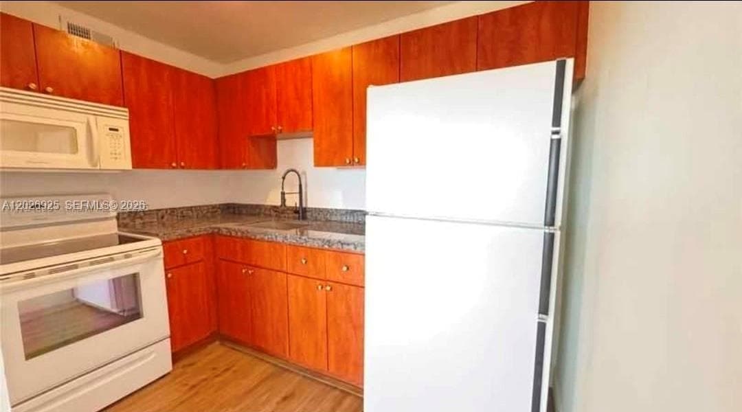 11195 SW 1st St # 319, Sweetwater, FL 33174 photo 3