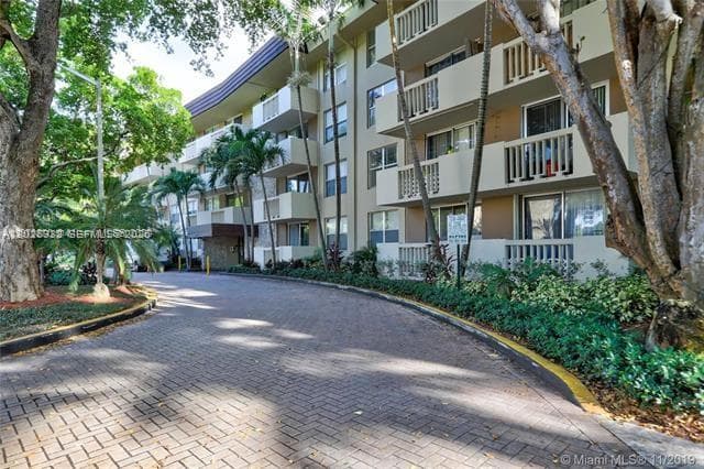 1800 Sans Souci Blvd # 305, North Miami, FL 33181 photo 4